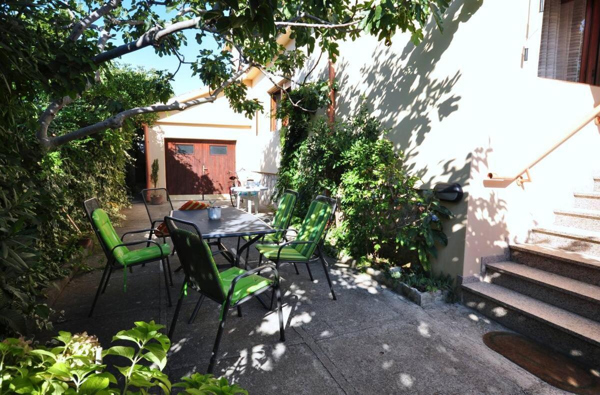 Adria Apartments Sveti Filip i Jakov Luaran gambar